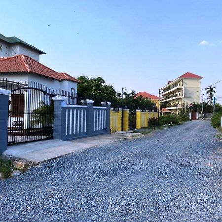 Mean Leap Guesthouse Kampot Bagian luar foto