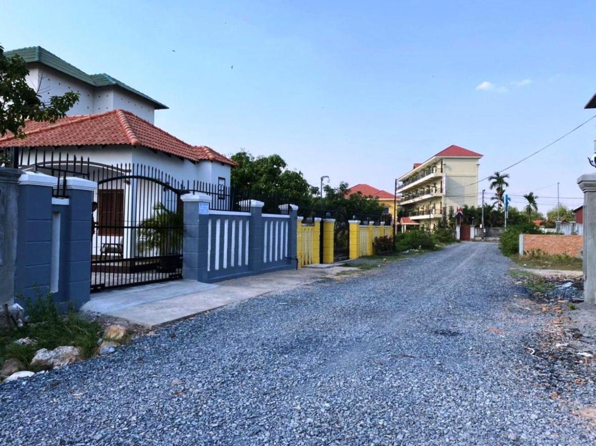 Mean Leap Guesthouse Kampot Bagian luar foto